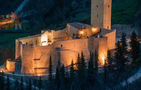 Medieval fortress in Foligno, Umbria, Italy for 6,200 € per week