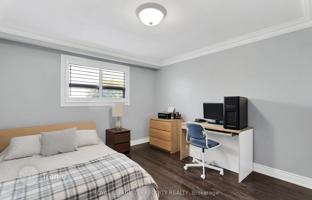 11-bedroom townhouse in North York for C$1,293,000