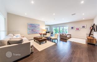 3-bedroom house 195 m² in Coral Gables for $1,850,000
