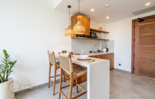 1-bedroom apartment 40 m² in Batu Bolong Beach for $130,000
