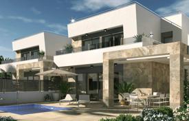 New villa with a pool in San Miguel de Salinas, Alicante, Spain for 365,000 €