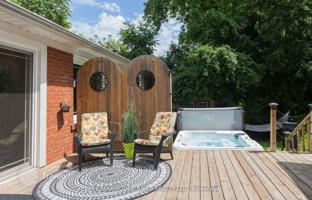 9-bedroom house in Scarborough for C$1,388,000