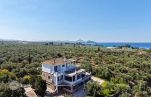 Three-storey villa with a garden within walking distance from the sea in the Peloponnese, Greece for 680,000 €