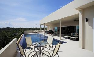 9-bedroom villa in Rawai for $14,800 per week