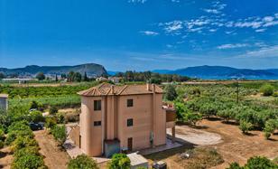 Three-storey villa with a fruit garden and an olive grove in Nafplio, Peloponnese, Greece for 420,000 €