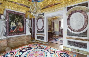Two historic mansions with exclusive finishes, 16th arrondissement of Paris, France for 8,925,000 €