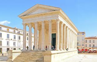 1 new flats in residential complex in Nimes for From 304,000 €