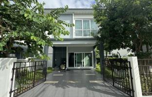 3-bedroom villa 200 m² in Pattaya for $188,000