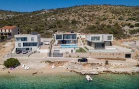 Exclusive furnished villa on the first line from the sea in Rogoznica, Šibenik -Knin County, Croatia for 2,300,000 € Exclusive furnished villa on the first line from the sea in Rogoznica, Šibenik -Knin County, Croatia for 2,300,000 €
