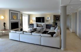 Detached house – Antibes, Côte d'Azur (French Riviera), France for 3,500,000 €