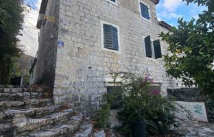 Authentic stone house in Kamenari, Bay of Kotor, Montenegro for 320,000 €