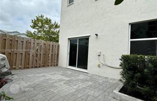 3-bedroom house 144 m² in Homestead for $415,000