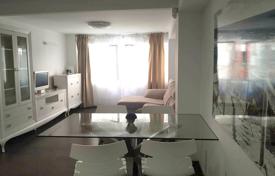 Renovated apartment in the tourist area of Alicante, Spain for 260,000 €