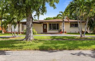 3-bedroom house 197 m² in Hollywood for $709,000