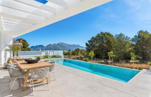 4-bedroom villa 306 m² in Polop for 755,000 €
