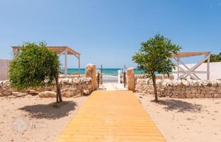3-bedroom villa 162 m² in Pachino for 890,000 €