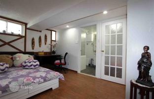 8-bedroom house in Scarborough for C$1,295,000