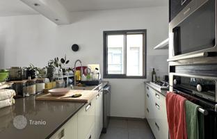 4-bedroom apartment 93 m² in Tel Aviv for $2,208,000