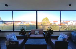 2-bedroom apartment 77 m² in Malinska for 395,000 €