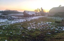 For sale, Pisarovina, property with farm buildings for 105,000 €