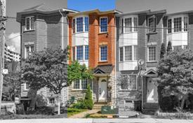 Terraced house – East York, Toronto, Ontario,  Canada for C$1,041,000