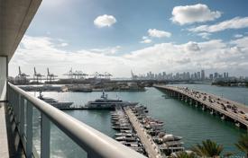 Renovated and furnished apartment on the first line from the ocean in Miami Beach, Florida, USA for $1,595,000