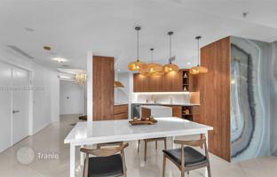3-bedroom apartments in condo 275 m² in Coral Gables for $2,995,000