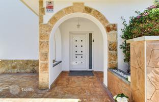 5-bedroom house 408 m² in Lloret de Mar for 799,000 €