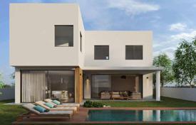 New complex of villas on the outskirts of Nicosia, Cyprus for From £452,000