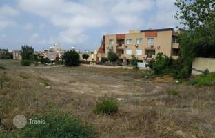 Land plot in Paphos for 750,000 €