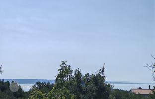 Land plot 1,860 m² in Zadar County for 130,000 €
