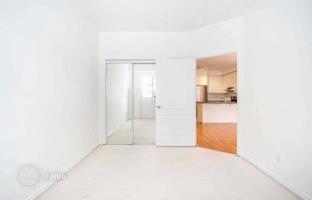 1-bedroom apartment in Yonge Street for C$820,000