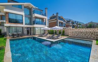 3-bedroom villa 165 m² in Ölüdeniz for 41,646,000 TRY