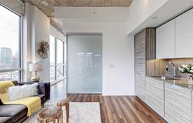 Apartment – Simcoe Street, Old Toronto, Toronto,  Ontario,   Canada for C$1,008,000
