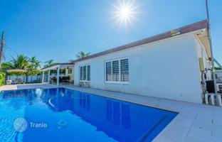 4-bedroom house 239 m² in Cutler Bay for $765,000