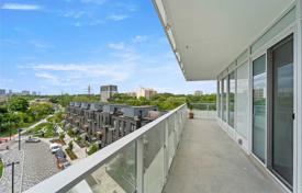 Apartment – Etobicoke, Toronto, Ontario,  Canada for C$846,000