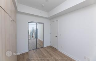 5-bedroom apartment in Yonge Street for C$1,011,000