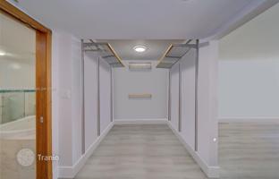 2-bedroom apartments in condo 142 m² in Miami Beach for $1,200,000