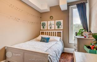 11-bedroom townhouse in Old Toronto for 1,374,000 €