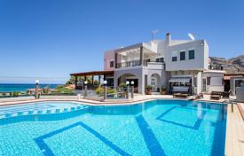 Three-storey villa with a pool near the beach in Stavros, Crete, Greece for 1,300,000 €