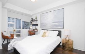Apartment – Blue Jays Way, Old Toronto, Toronto,  Ontario,   Canada for C$841,000