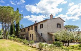 Estate in Tuscany with hunting reserve for 3,500,000 €