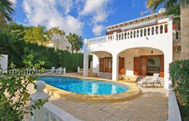 Cozy villa with a garden, a backyard, a pool, a barbecue area, a patio, a terrace and a parking, Calpe, Spain for 1,680,000 €