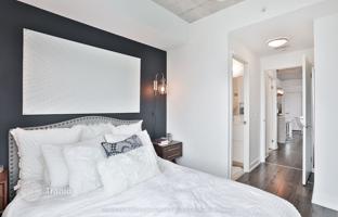 5-bedroom apartment in Kingston Road for C$1,165,000
