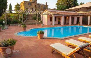 5-bedroom villa 278 m² in Siena for 2,950,000 €