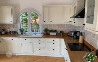 5-bedroom villa in Corfu for 1,100,000 €