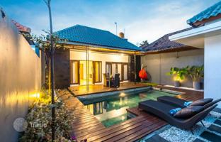 2-bedroom villa 110 m² in Kuta for $199,000