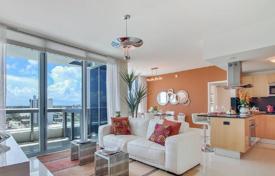 Furnished apartment with a terrace and bay views in a residence with four pools, on the first line of the beach, Miami Beach, Miami, USA for $770,000