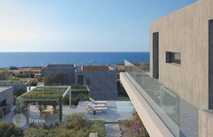 4-bedroom villa 332 m² in Sea Caves for 1,950,000 €