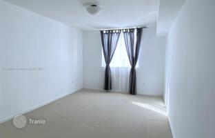 2-bedroom apartments in condo 109 m² in Aventura for $469,000
